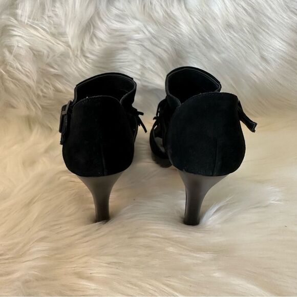 Steve Madden ‘Pracila’ Heels - Picture 5 of 10
